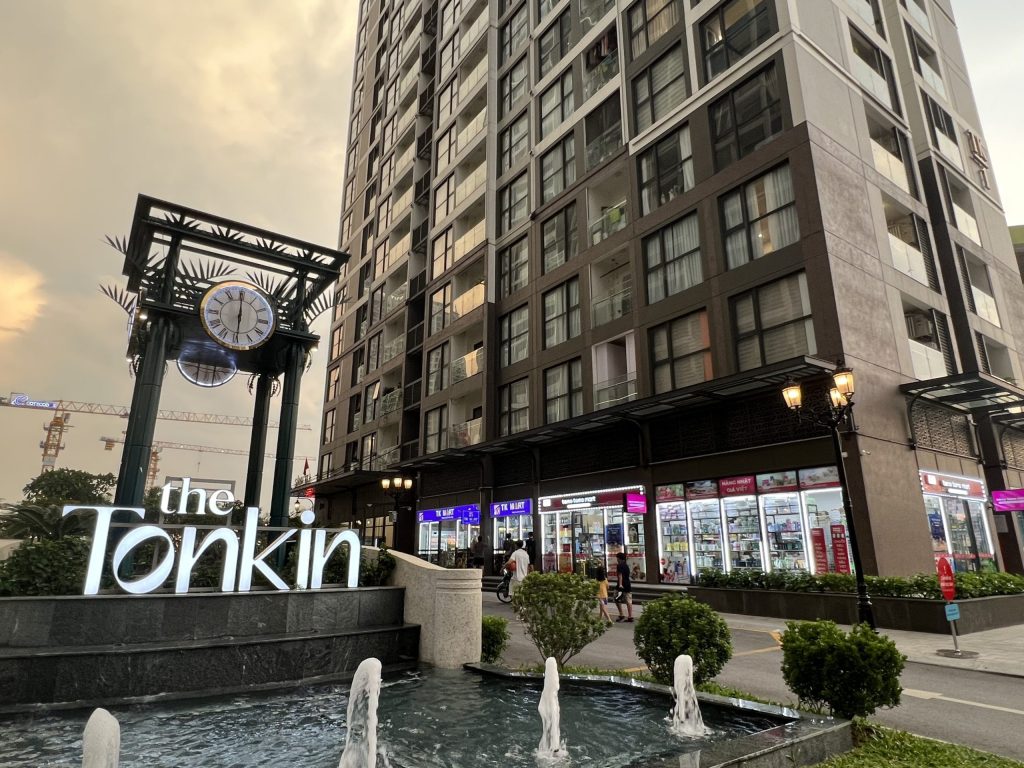 Shophouse-chan-de-trong-dai-do-thi-vinhomes-smart-city