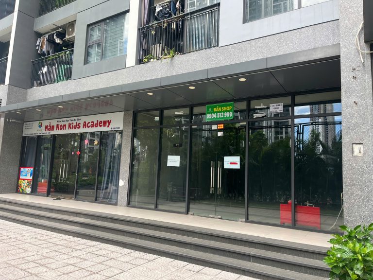 Cho Thuê Shop Chân Đế GS1.01SH11 Vinhomes Smart City Giá Chỉ 20 Triệu/Tháng