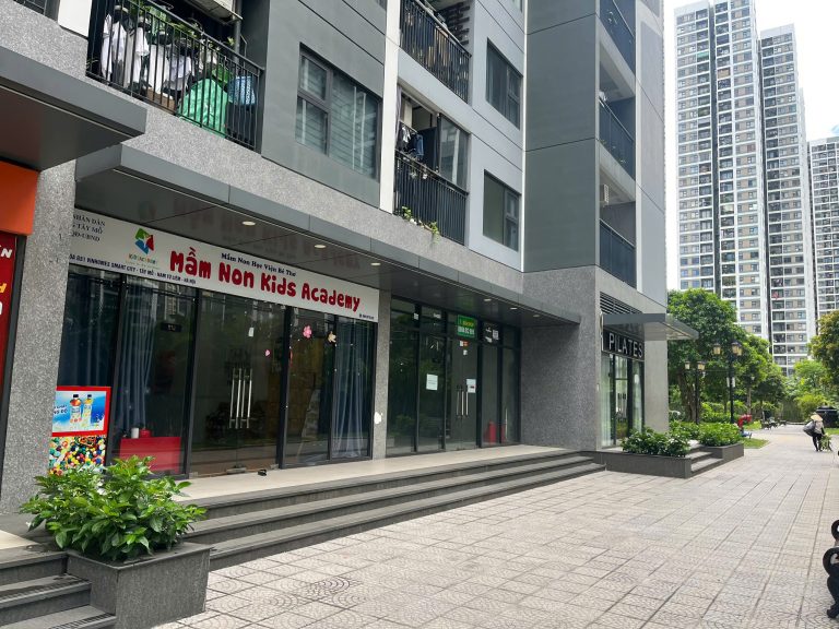Cho Thuê Shop Chân Đế GS1.01SH11 Vinhomes Smart City Giá Chỉ 20 Triệu/Tháng