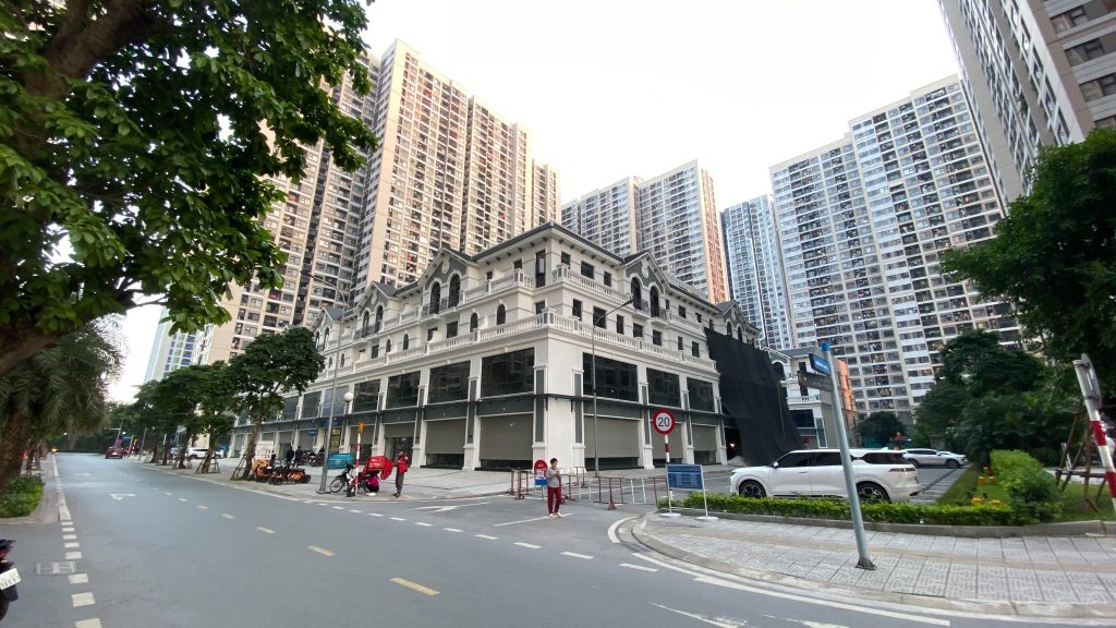 S boutique thuong mai dich vu