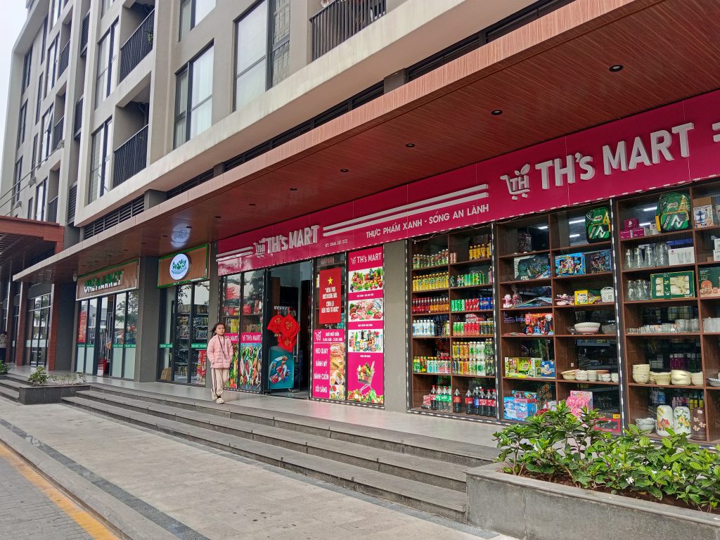 Shop chan de vinhomes smart city 3