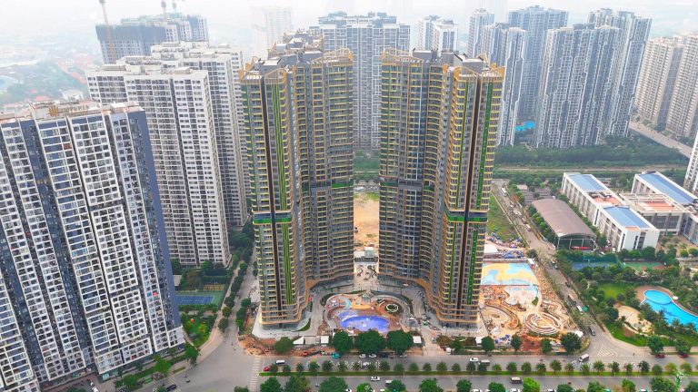Bán shop chân đế lumiere evergreen tmdv02 vinhomes smart city – đang cho cafe thuê 133 triệu/tháng