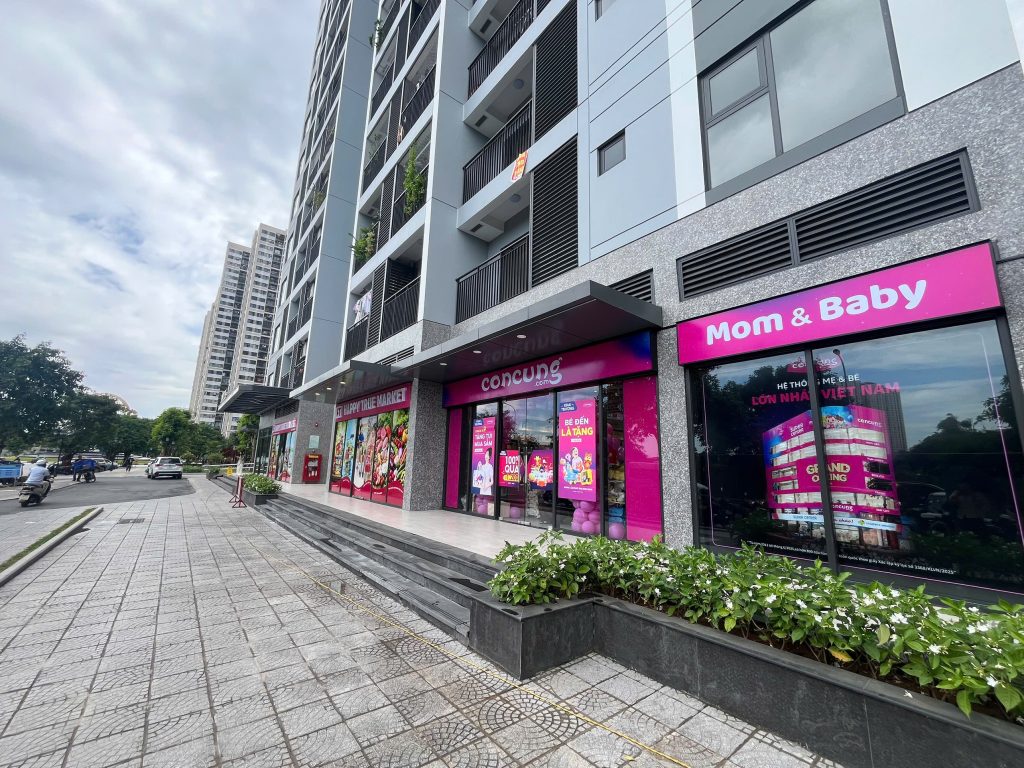 Shop chân đế vinhomes smart city