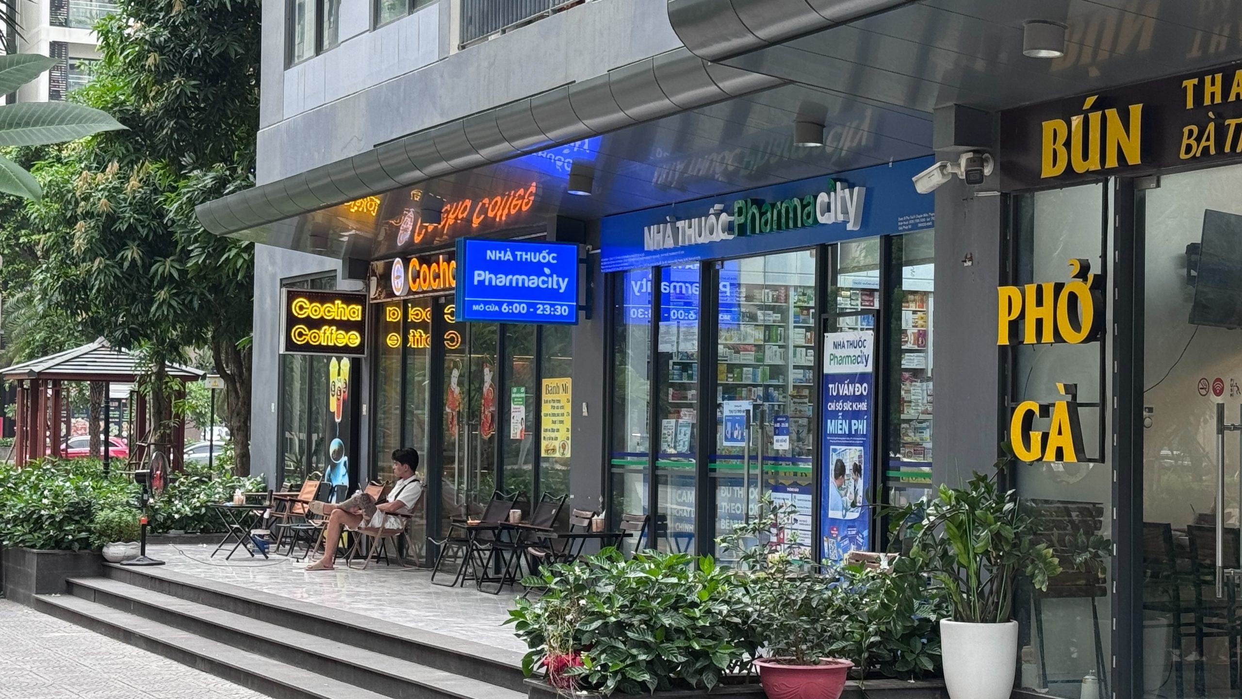 Ban-shop-chan-de-i4-ch17-imperia-smart-city-vinhomes-smart-city