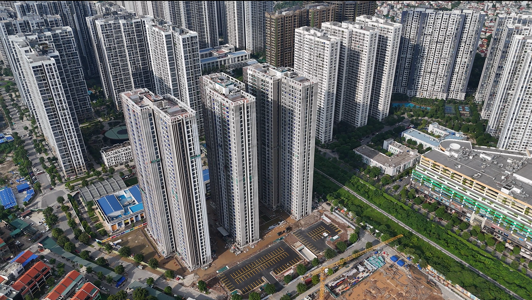 Tiến độ the victoria vinhomes smart city tháng 09 năm 2026